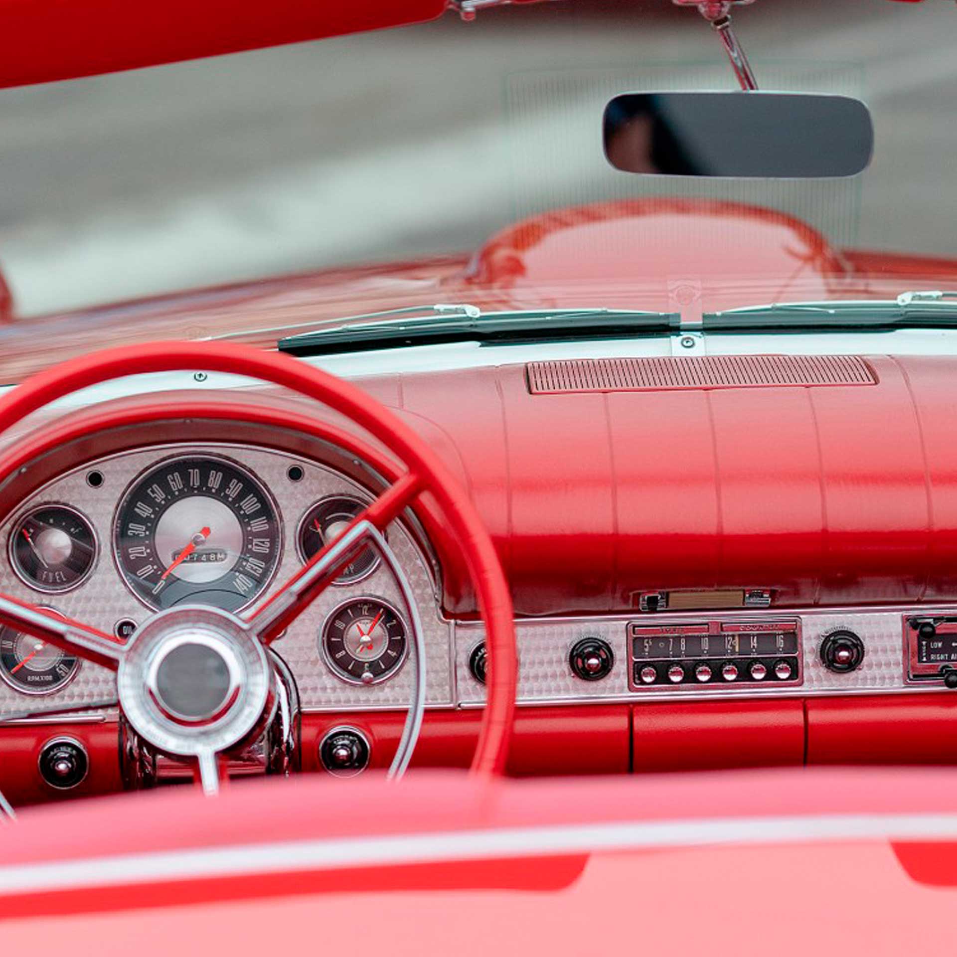 Alquiler de autos clásicos, modernos o descapotables en Cuba