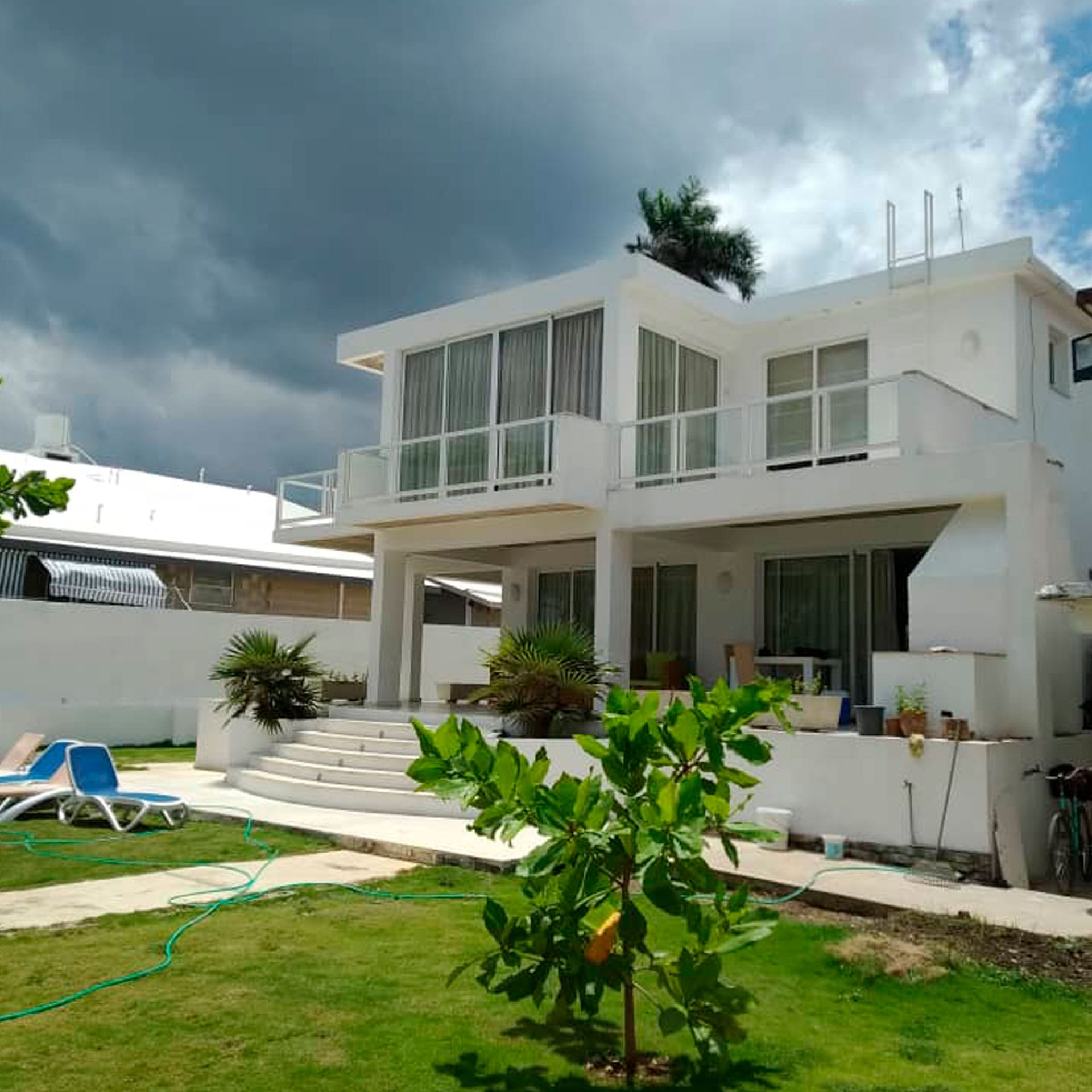 Servicio de alquiler de casas con piscina en La Habana, Cuba